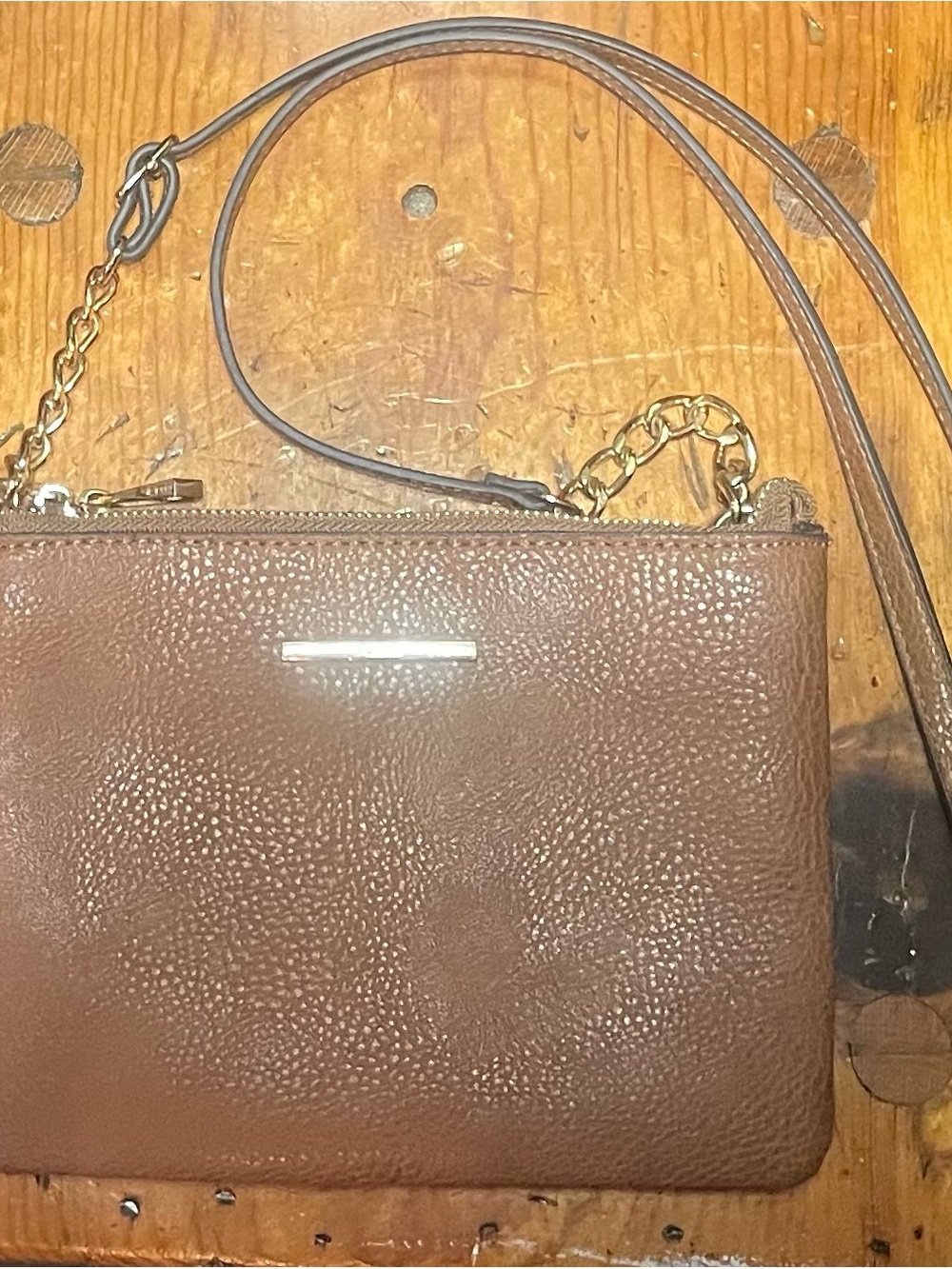 Classic Leather Brown Crossbody Bag - Sleek Everyday Style